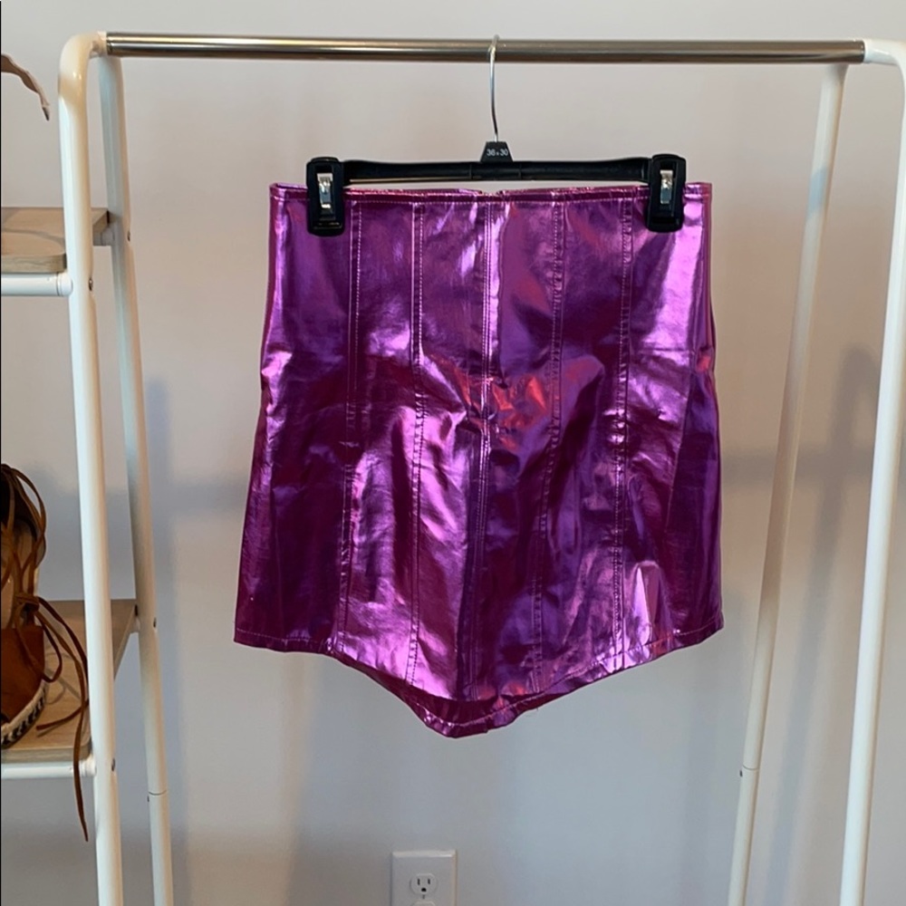 Metallic high waisted skirt